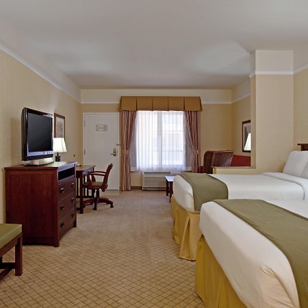 Holiday Inn Express Hotel & Suites San Dimas By Ihg Exterior foto